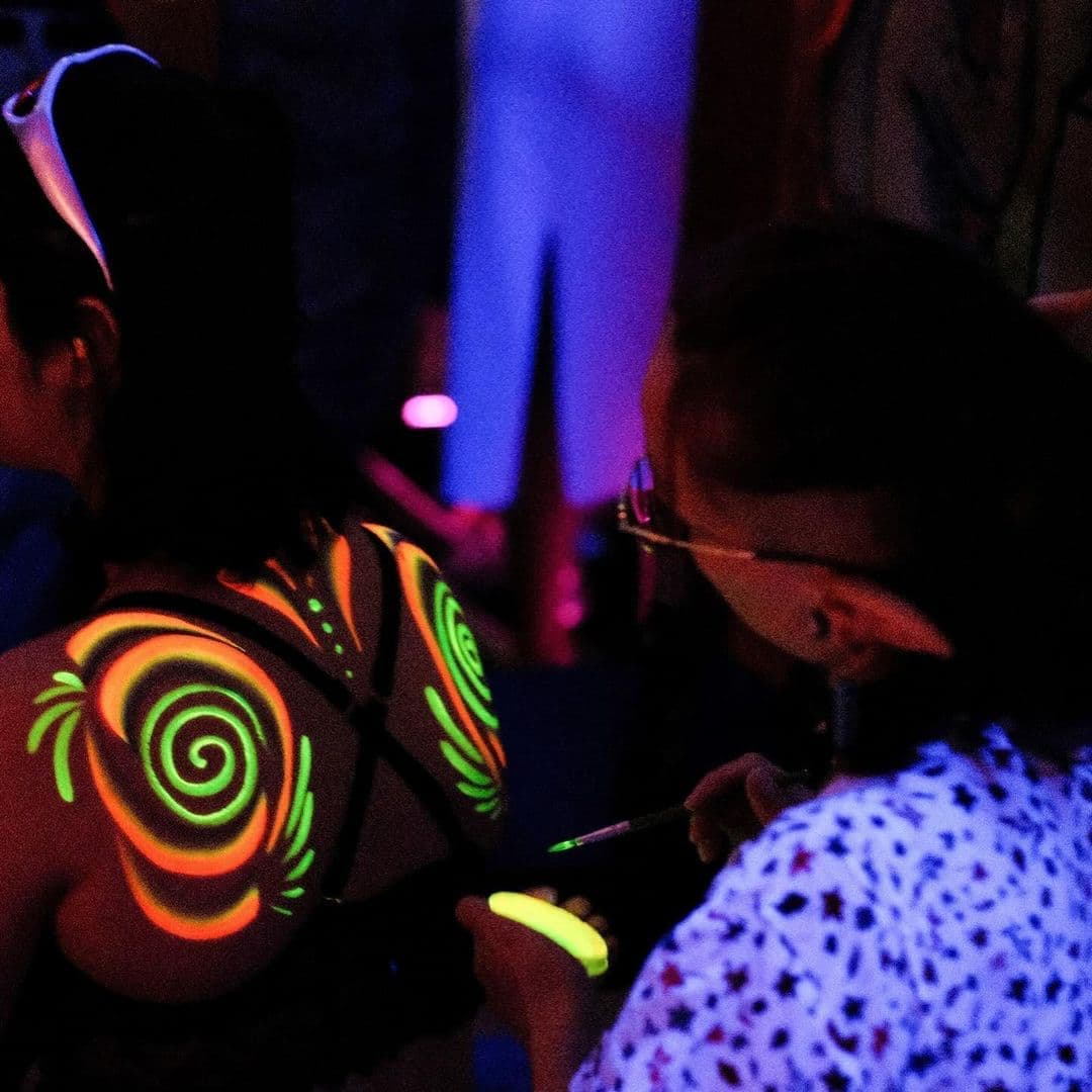 Bodypainting performer at Electric Monday